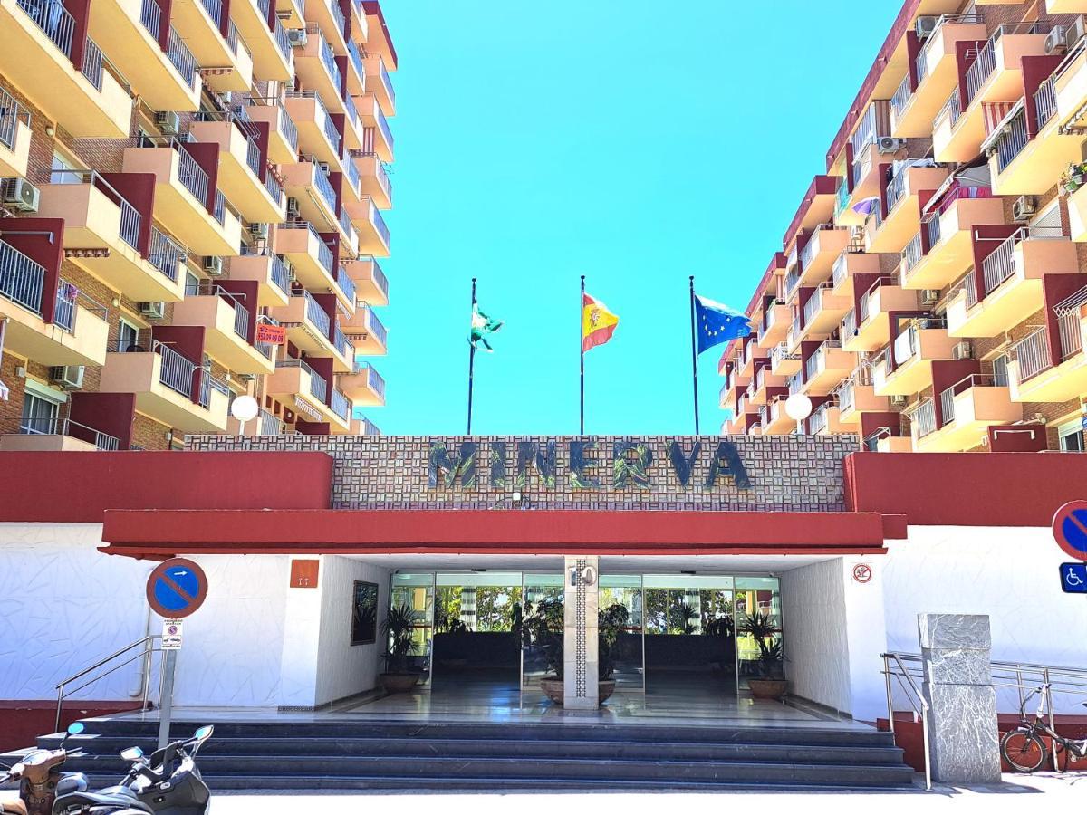 Minerva Red Sun Studio Apartment Benalmadena Luaran gambar