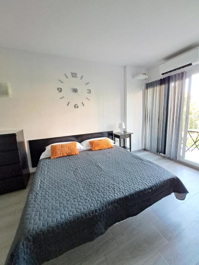 Minerva Red Sun Studio Apartment Benalmadena Luaran gambar